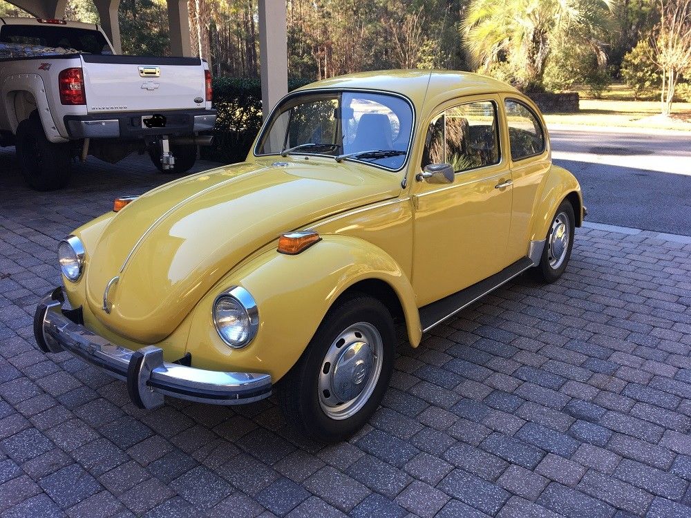 1972 Volkswagen Beetle in very good condition