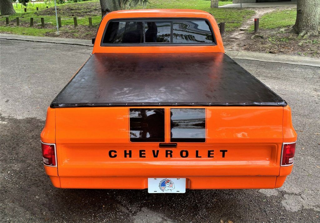 1976 Chevrolet C-10 Custom 454 V8