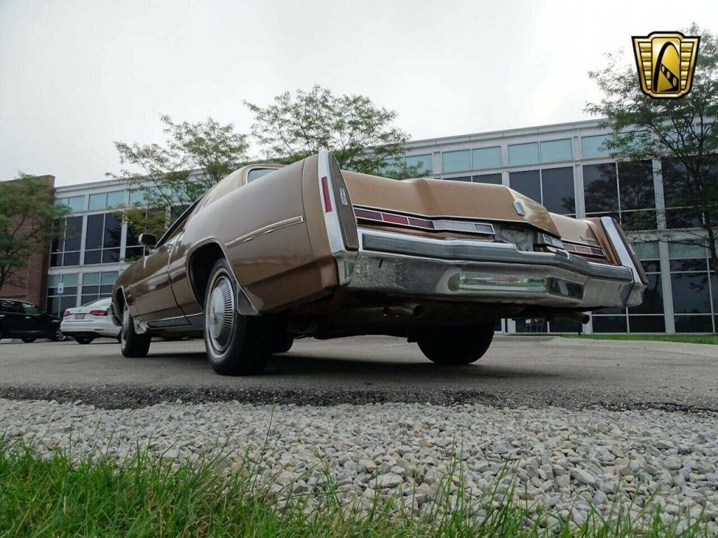 1976 Oldsmobile Toronado [455 CID V8 3 Speed Automatic]