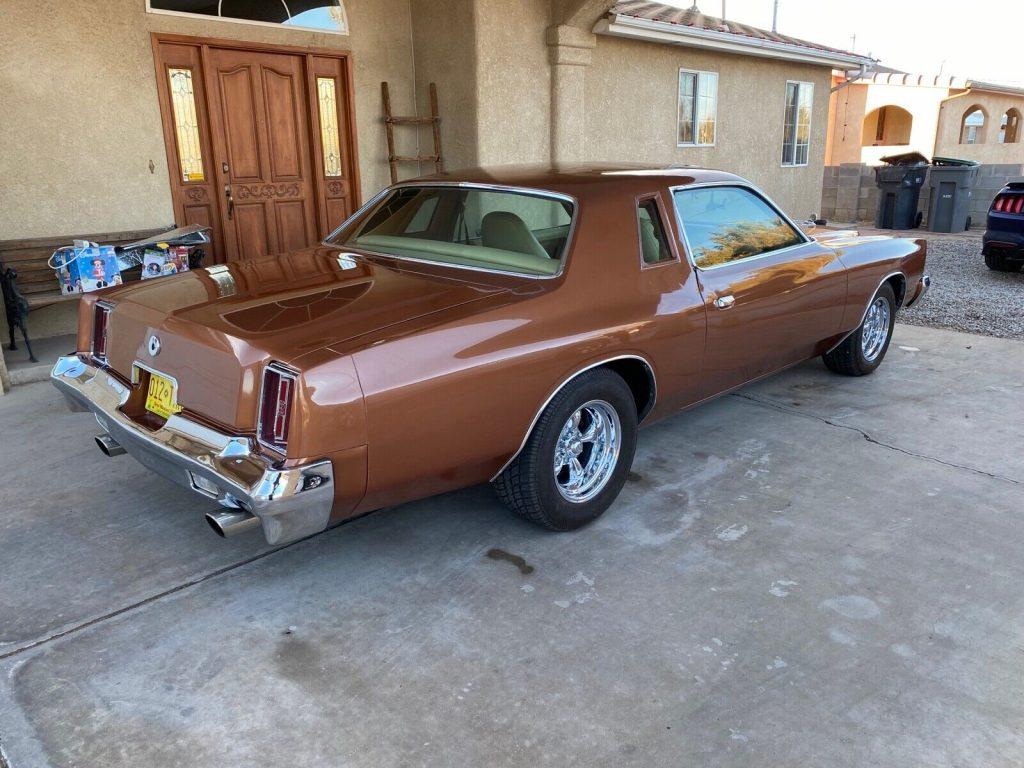1977 Chrysler Cordoba Coupe Brown