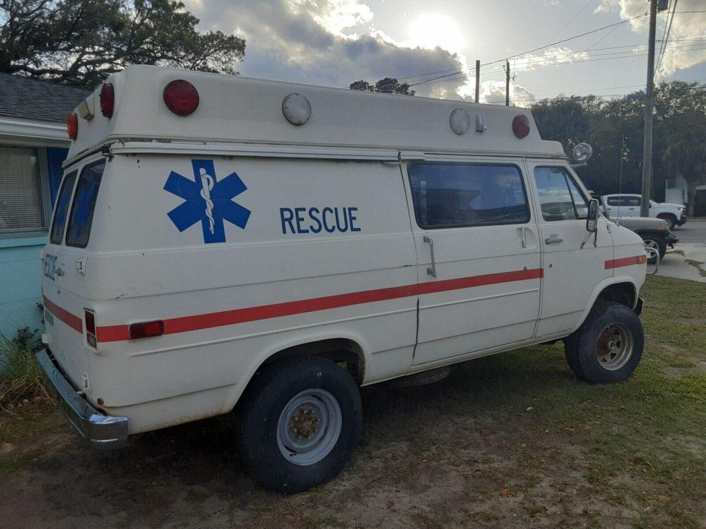 1979 Chevrolet G20 4×4 van Chevy Ambulance