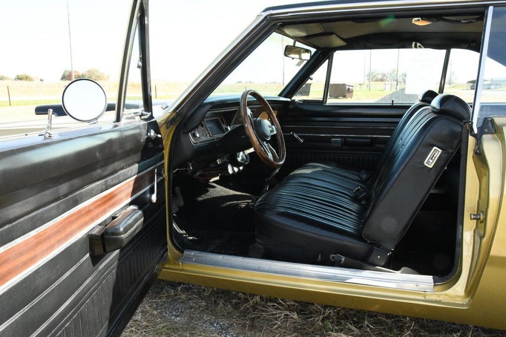 1972 Dodge Dart Swinger