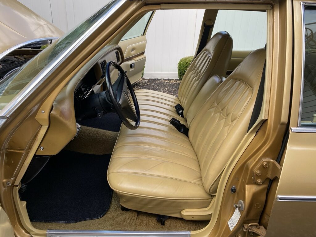 1974 Dodge Monaco Factory 440 A35 HD Tow Package Car!