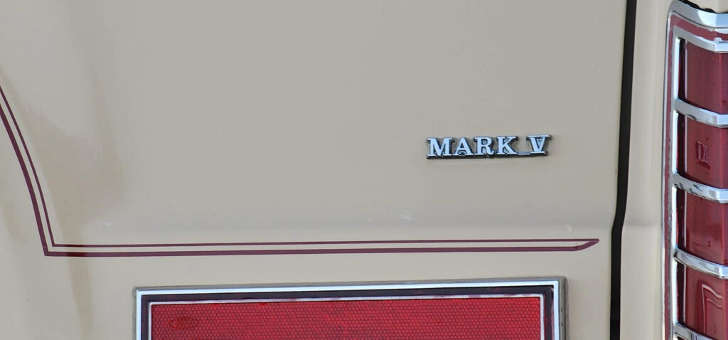 1979 Lincoln Mark V 2 Dr