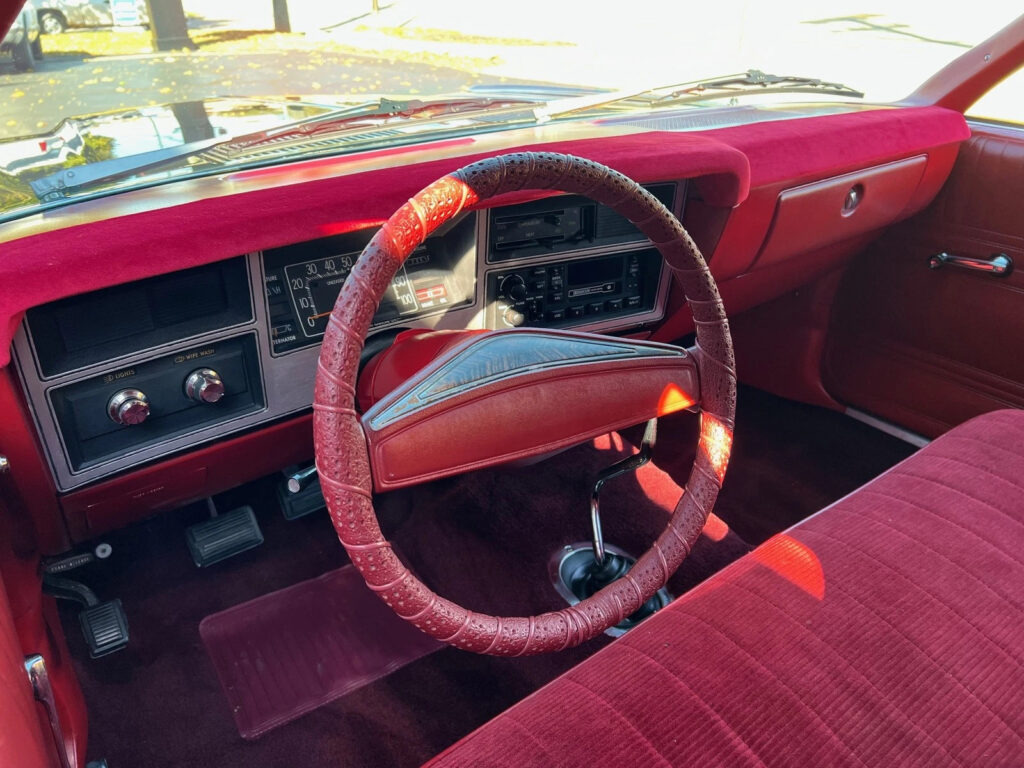 1976 Plymouth Road Runner