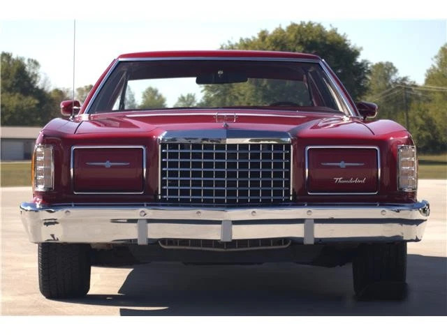 1977 Ford Thunderbird 302 CI