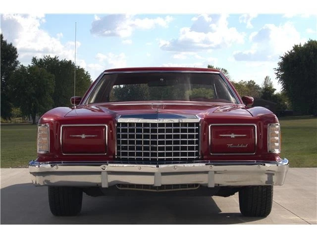 1977 Ford Thunderbird 302 CI
